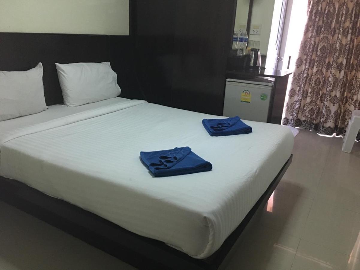 Blueskyhouse Patong 호텔 외부 사진