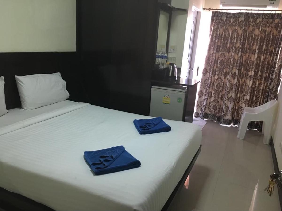 Blueskyhouse Patong 호텔 외부 사진