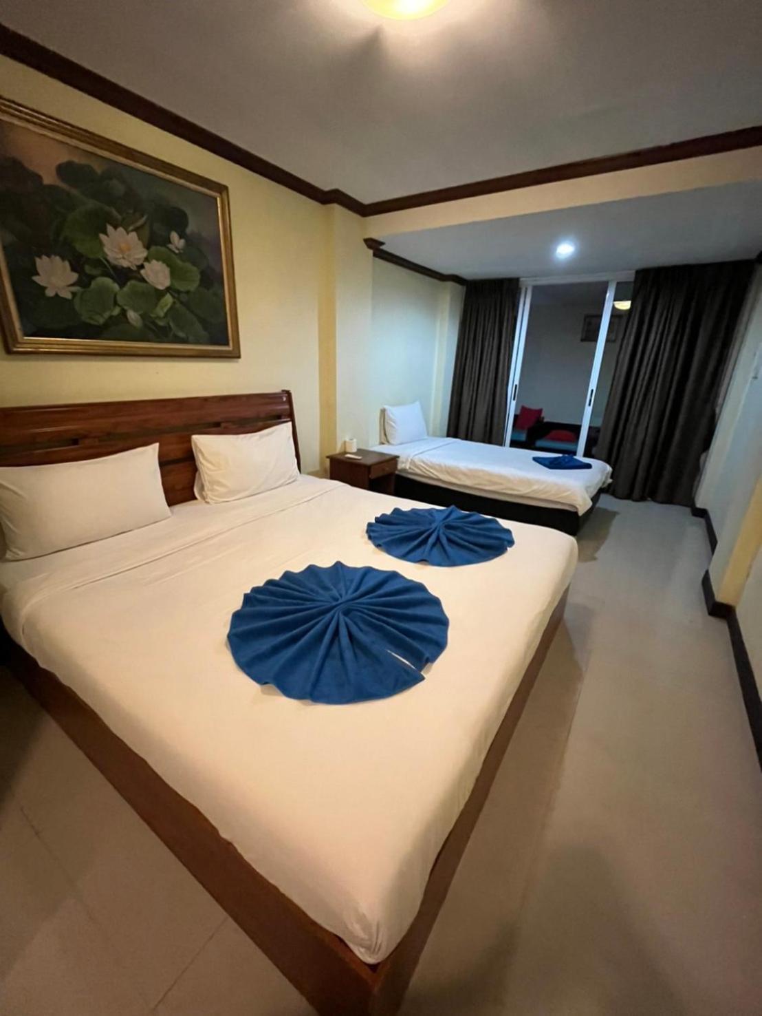 Blueskyhouse Patong 호텔 외부 사진