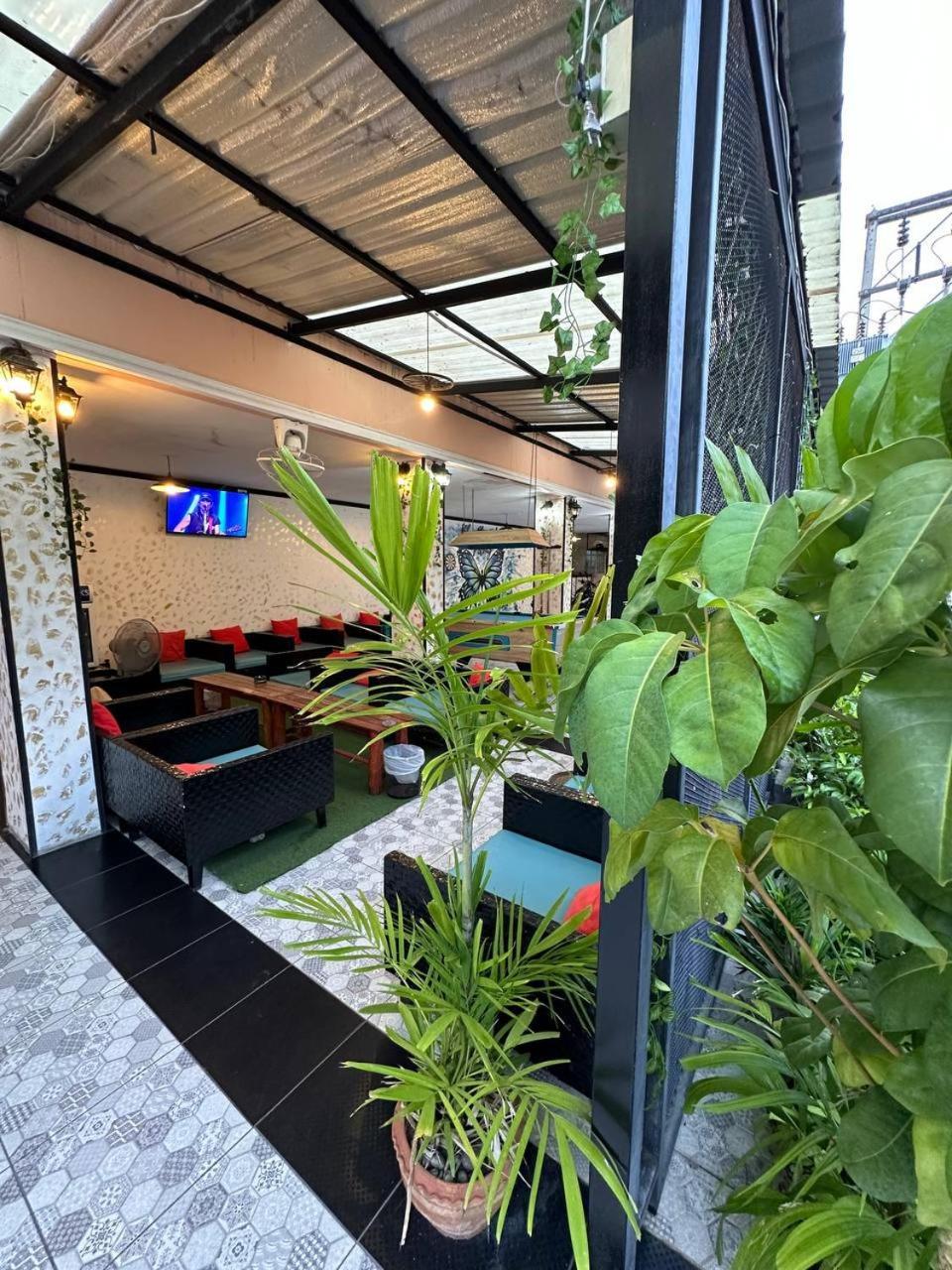 Blueskyhouse Patong 호텔 외부 사진