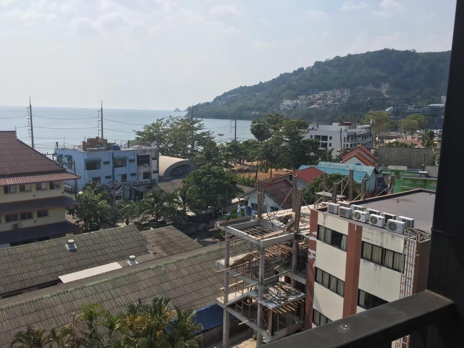 Blueskyhouse Patong 호텔 외부 사진